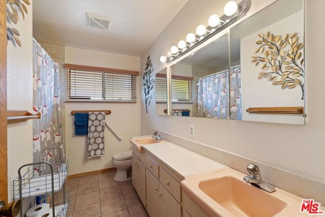 541 Silvera Avenue, Long Beach, CA 90803