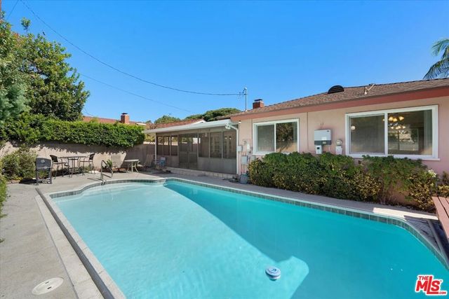 541 Silvera Avenue, Long Beach, CA 90803