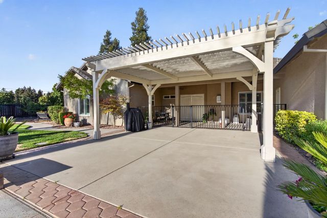 1733 Komos Ct, Atwater, CA 95301