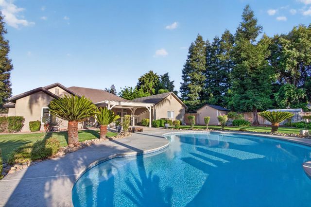 1733 Komos Ct, Atwater, CA 95301