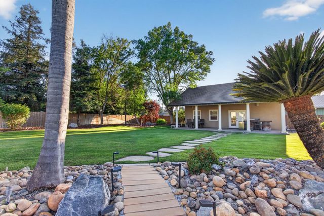 1733 Komos Ct, Atwater, CA 95301