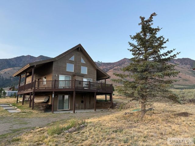 3675 Obrien Drive, Island Park, ID 83429