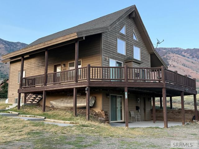 3675 Obrien Drive, Island Park, ID 83429