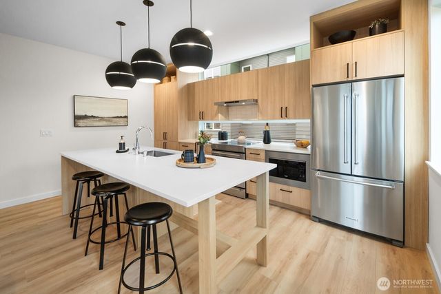 926 NW 58th Street, Seattle, WA 98107