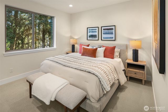 13121 NE 103rd Place, Kirkland, WA 98033