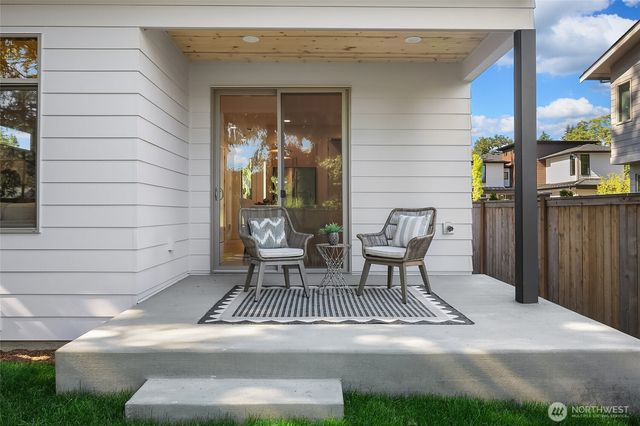 13121 NE 103rd Place, Kirkland, WA 98033