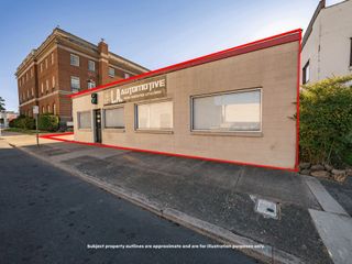 125 N Holly Street, Medford, OR 97501