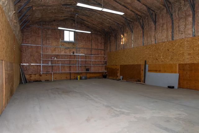 8104 Prairie Dog Drive, Bonanza, OR 97623