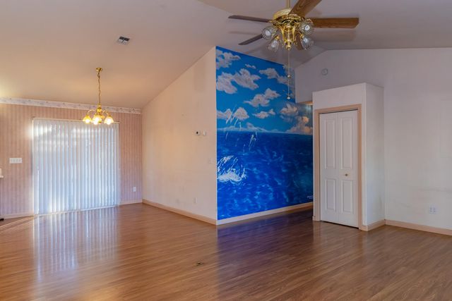 8104 Prairie Dog Drive, Bonanza, OR 97623