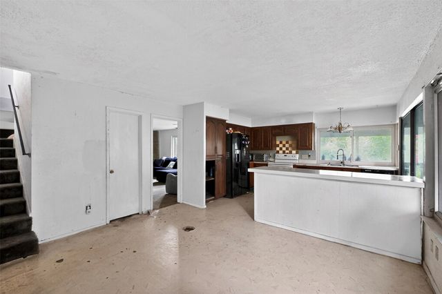 1801 Plantation Road, Garland, TX 75044