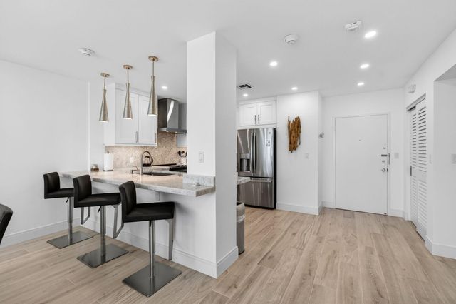 120 N OCEAN Boulevard 203, Delray Beach, FL 33483