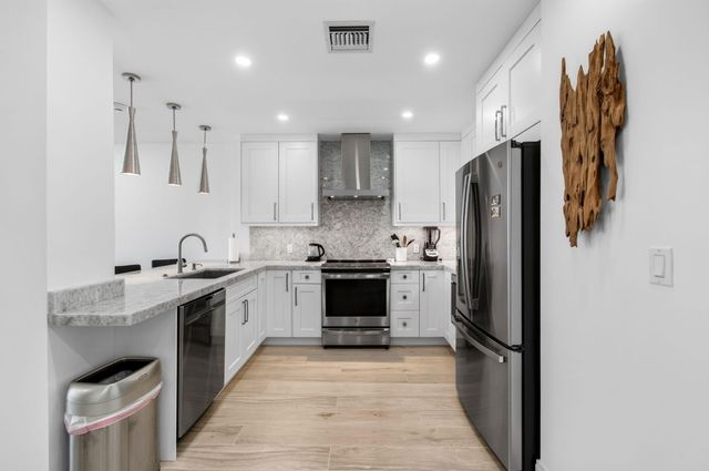 120 N OCEAN Boulevard 203, Delray Beach, FL 33483