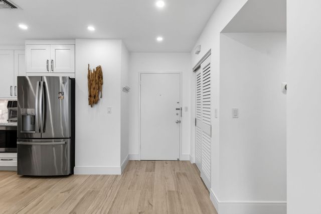 120 N OCEAN Boulevard 203, Delray Beach, FL 33483