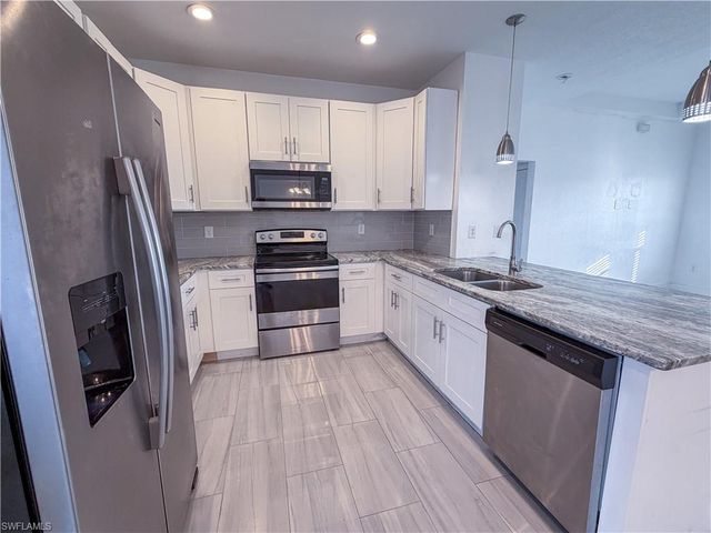 1034 Andalusia BLVD, Cape Coral, FL 33909