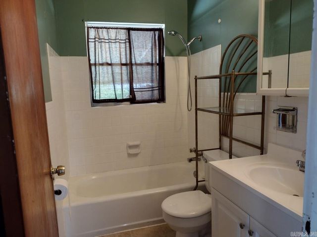 19 Belmont Drive, Little Rock, AR 72204