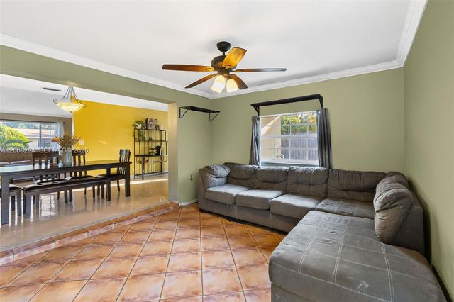 11045 SW 161st Terrace, Miami, FL 33157