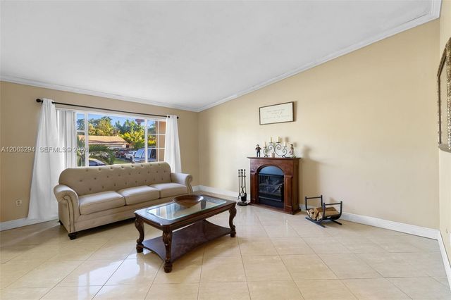 11045 SW 161st Terrace, Miami, FL 33157