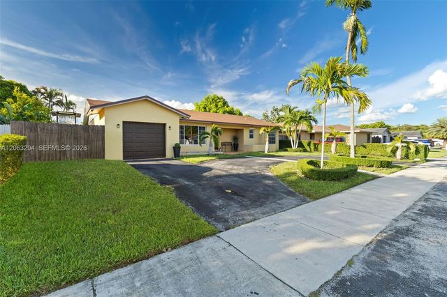 11045 SW 161st Terrace, Miami, FL 33157
