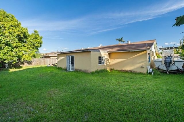 11045 SW 161st Terrace, Miami, FL 33157