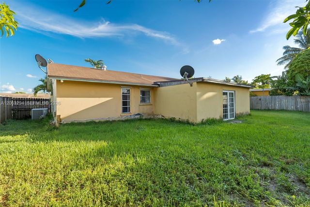 11045 SW 161st Terrace, Miami, FL 33157