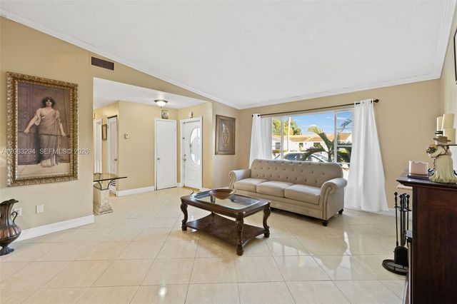 11045 SW 161st Terrace, Miami, FL 33157