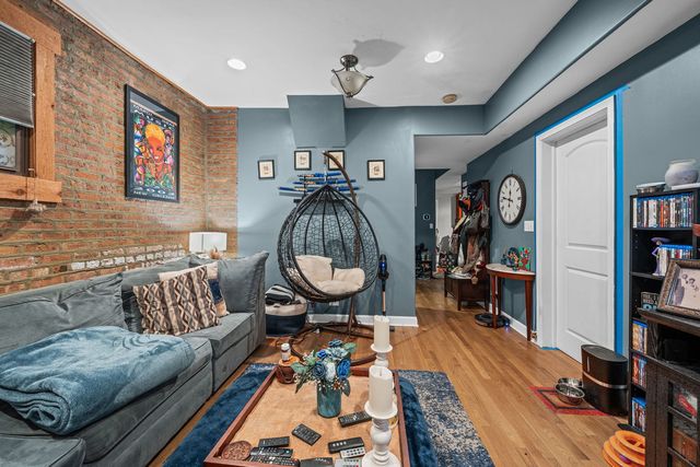 1654 W FARWELL Avenue GJ, Chicago, IL 60626