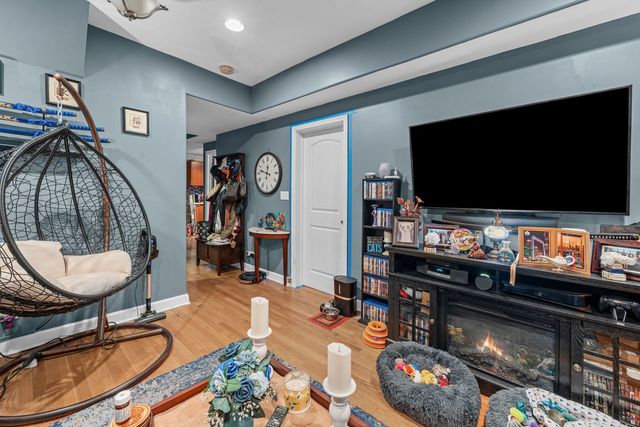 1654 W FARWELL Avenue GJ, Chicago, IL 60626