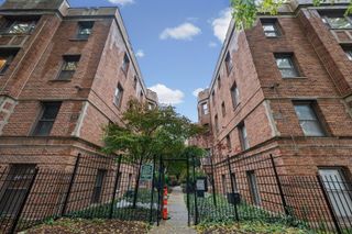1654 W FARWELL Avenue GJ, Chicago, IL 60626