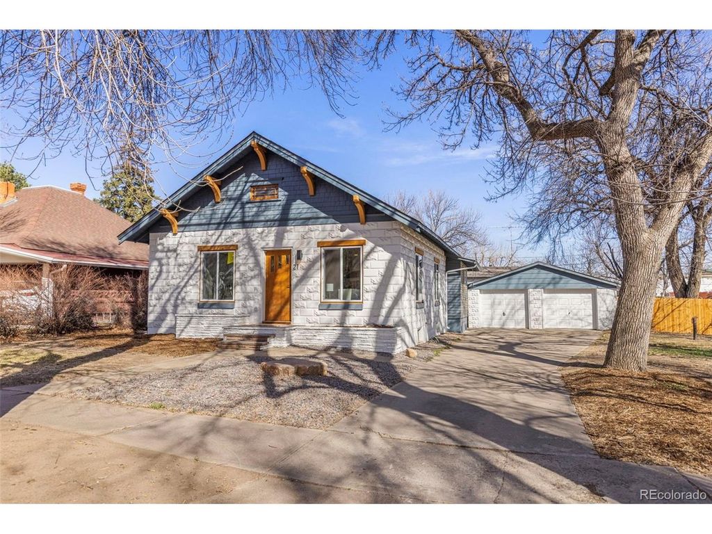 21 Rutherford Ave, Johnstown, CO 80534