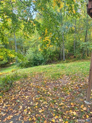 62 Bates Pond Road, Canterbury, CT 06331