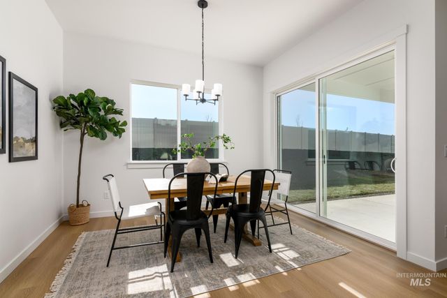 313 Crafts St, Caldwell, ID 83607