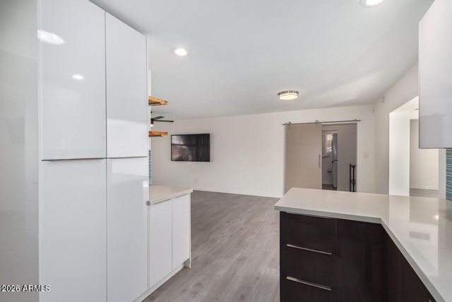 3329 E PALM Lane, Phoenix, AZ 85008