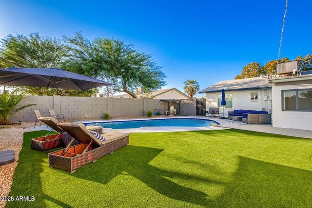 3329 E PALM Lane, Phoenix, AZ 85008