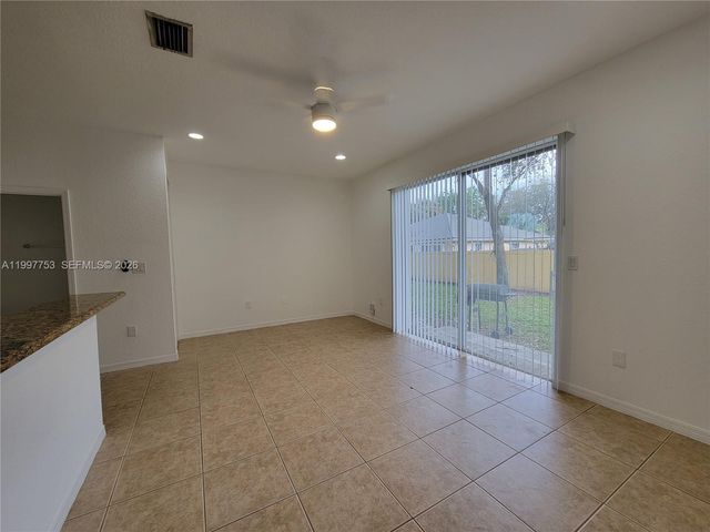 8938 SW 19th St 904, Miramar, FL 33025
