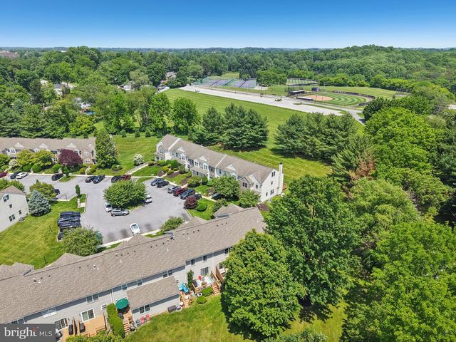 667 SHROPSHIRE DR, West Chester, PA 19382