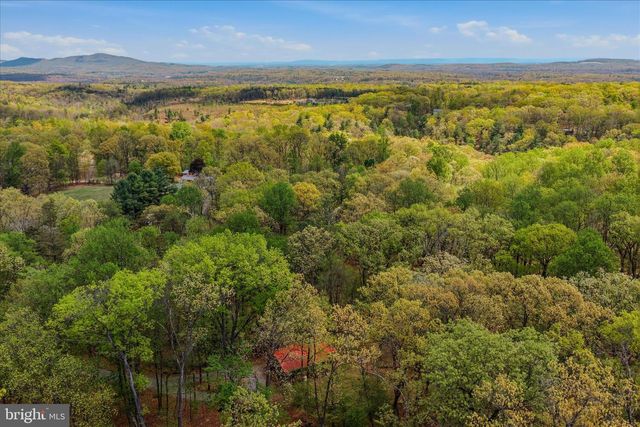 663 AUDUBON RD, Hedgesville, WV 25427
