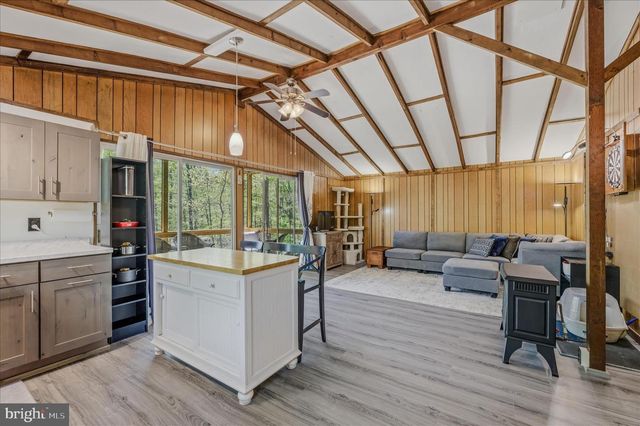 663 AUDUBON RD, Hedgesville, WV 25427