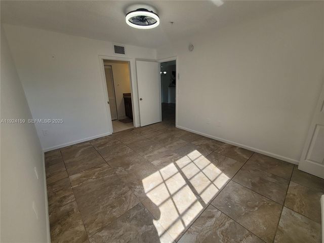 2133 Renaissance Blvd 306, Miramar, FL 33025