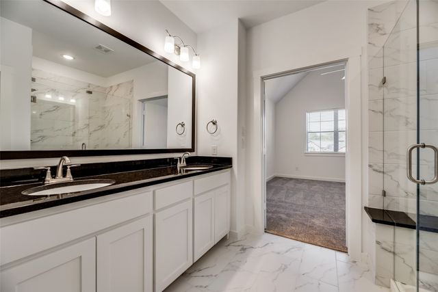 208 Venice Avenue, Flower Mound, TX 75028