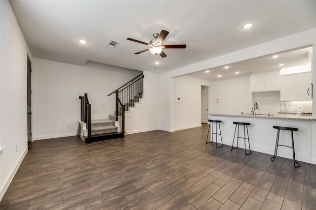 208 Venice Avenue, Flower Mound, TX 75028