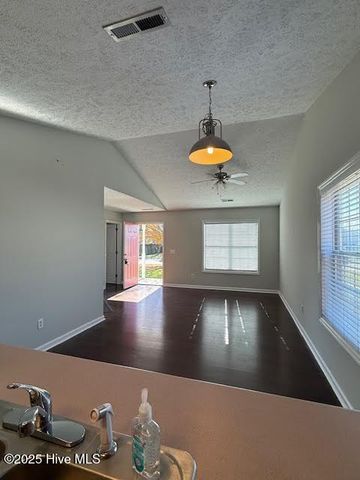 6917 Alamosa Drive, Wilmington, NC 28411