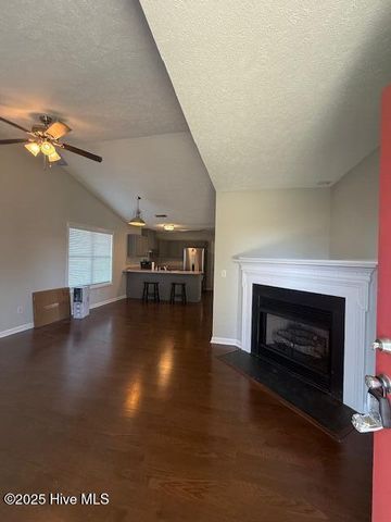 6917 Alamosa Drive, Wilmington, NC 28411