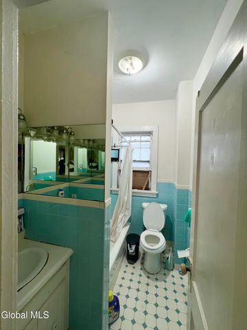 89 Benson Street, Albany, NY 12206