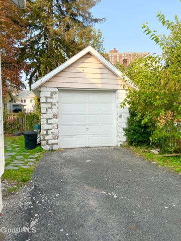 89 Benson Street, Albany, NY 12206