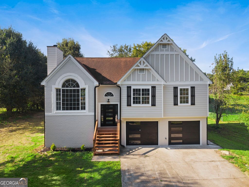 5323 Moon Road, Powder Springs, GA 30127