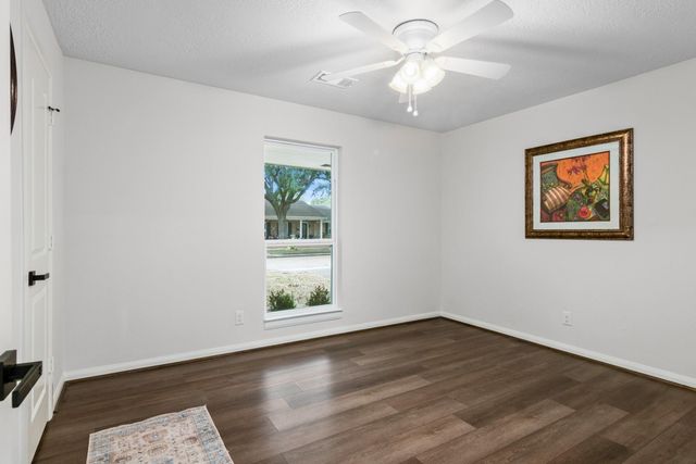 6115 Lymbar Drive, Houston, TX 77096