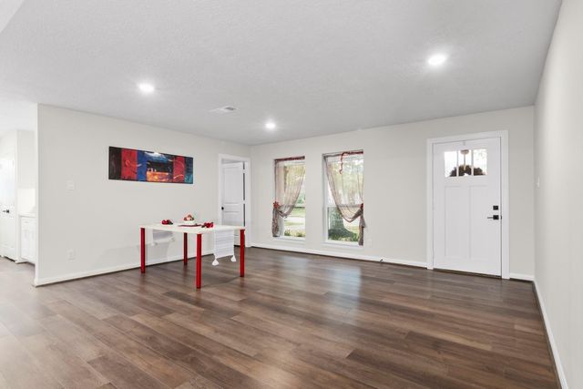 6115 Lymbar Drive, Houston, TX 77096