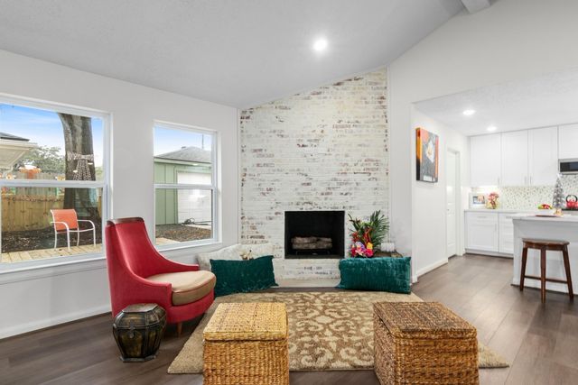 6115 Lymbar Drive, Houston, TX 77096