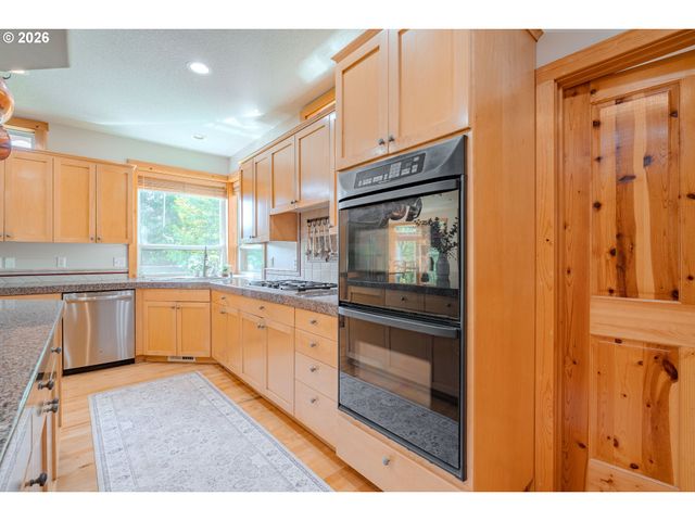 1352 BUHMAN Rd, Washougal, WA 98671