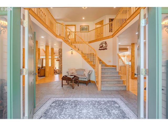 1352 BUHMAN Rd, Washougal, WA 98671